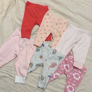 Bundle of 6 baby girl pants 0-3 months